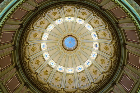 cathedral interior thumbnail