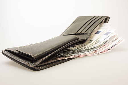 money in opened wallet thumbnail
