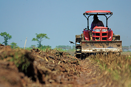 farm tractor in shallow photo thumbnail