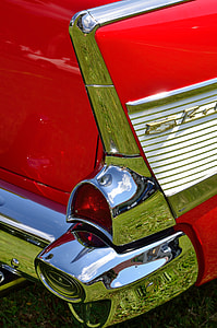 red vehicle headlight thumbnail