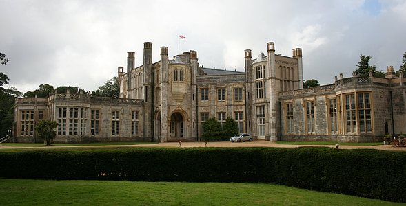 brown stone building during daytime thumbnail