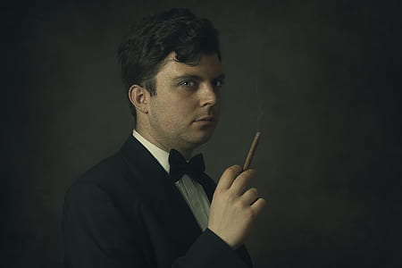 man holding tobacco thumbnail