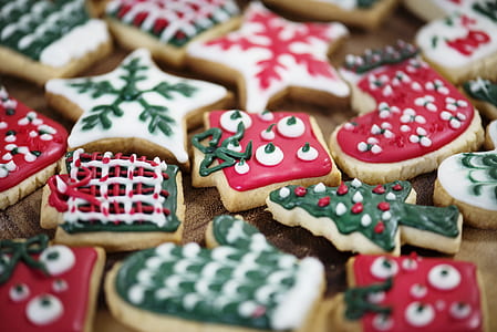 assorted Christmas cookies thumbnail