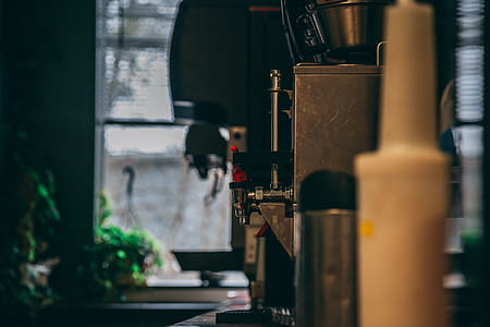 Close-up Photography of Gray Metal Home Appliance thumbnail
