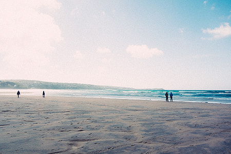 Low tide in Cornwall thumbnail
