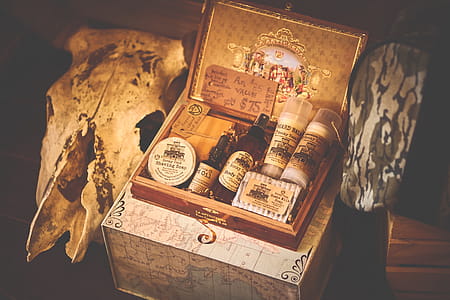 Grooming Kit in Box thumbnail