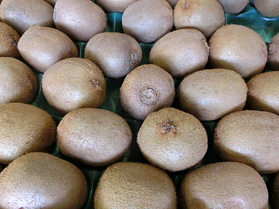 A Pile of Kiwi Fruit thumbnail