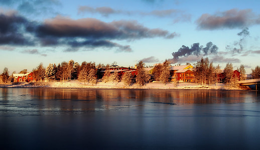 landscape photography of island thumbnail