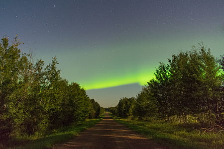 green aurora borealis thumbnail