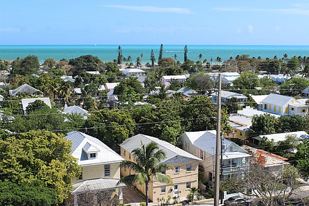 aerial photo of bulding thumbnail