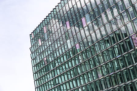 photo of curtain wall building thumbnail