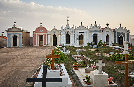 cemetary, graveyard, buried, dead thumbnail