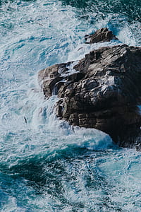 water waves thumbnail
