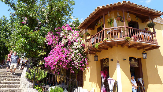 yellow conrete 2-storey house thumbnail