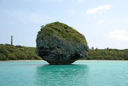 South Sea, New Caledonia thumbnail