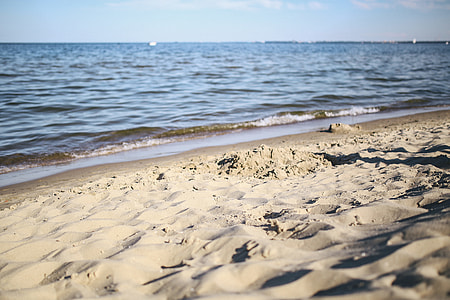 Afternoon at seaside thumbnail