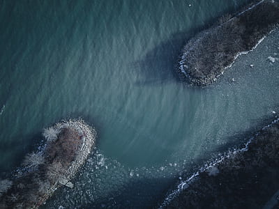 aerial view photography of body of water thumbnail