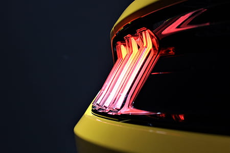 car tailight thumbnail