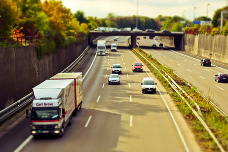 Cart Grove truck on road thumbnail