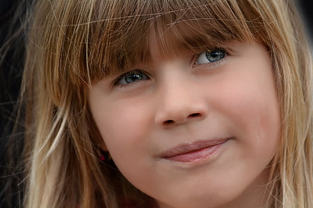 photograph of girl thumbnail