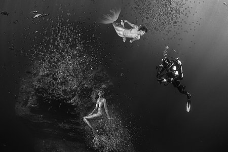 mermaid and driver painting thumbnail