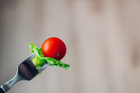 orange tomato and green vegetable thumbnail