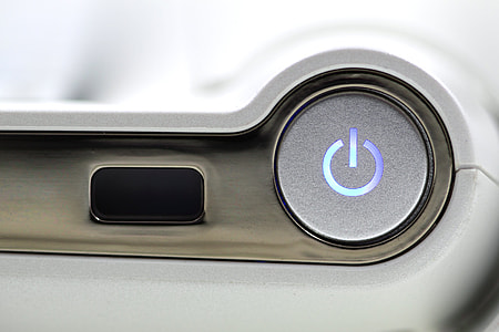 closeup photo of gray electronic machine thumbnail