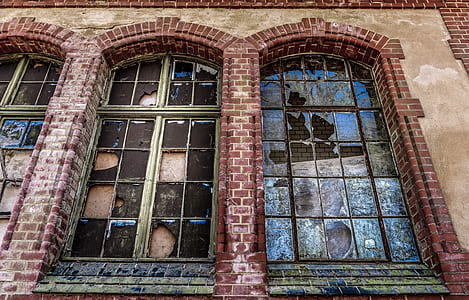 brown steel window thumbnail