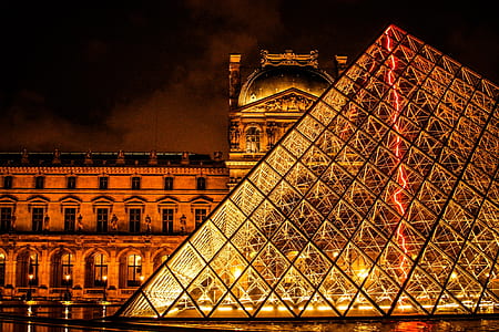 Louver, Paris thumbnail