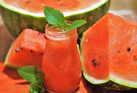 watermelon juice on jar thumbnail