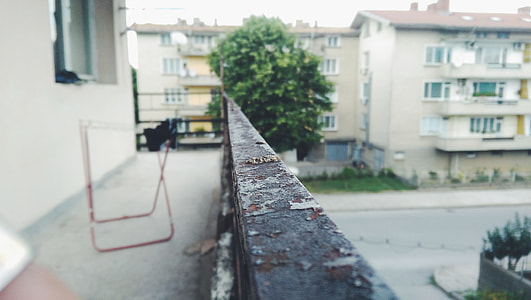focus photo of black metal bars thumbnail