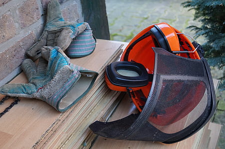 orange and black helmet thumbnail