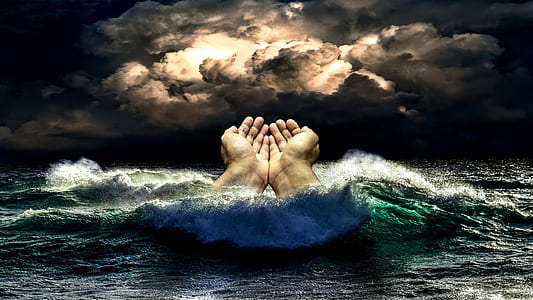 hand on sea painting thumbnail