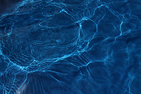 aerial photography of body of water thumbnail
