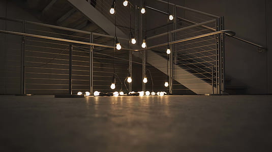 hanging bulbs thumbnail