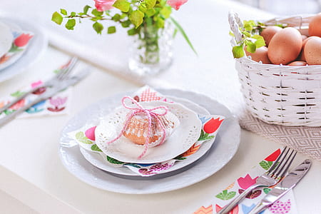 round white plate on beige table thumbnail