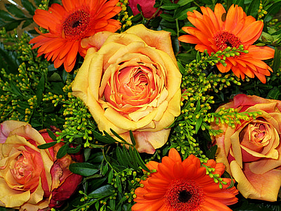 yellow rose and red gerbera daisy flowers thumbnail