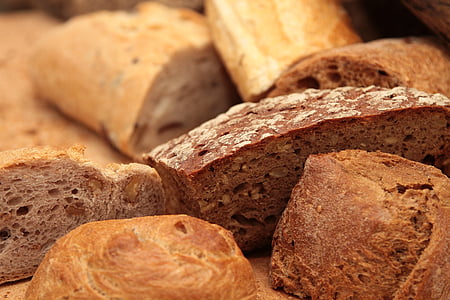 close up photography of breads thumbnail