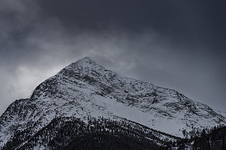 snow covered mountain thumbnail