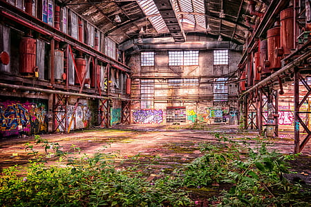 photography of empty building thumbnail