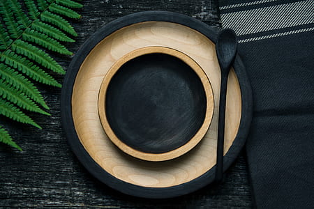 round brown-and-black wooden bowl thumbnail