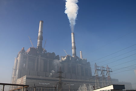 smoke coming out of factory chimney thumbnail