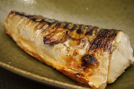 closeup photo of grilled meat thumbnail