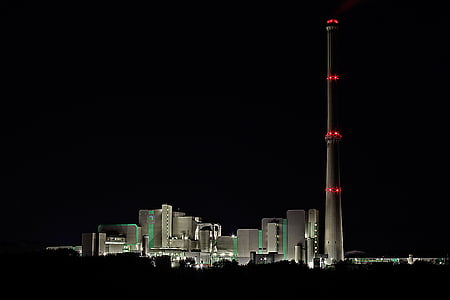 city buildings at night time thumbnail