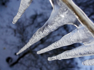 close-up photo of icicles thumbnail