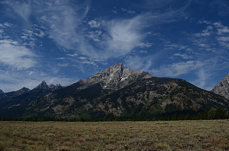 bottom view of brown mountain thumbnail