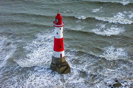 red and white lighthouse thumbnail