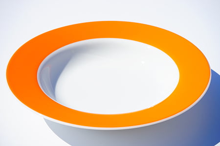 shallow focus of round ceramic plate thumbnail
