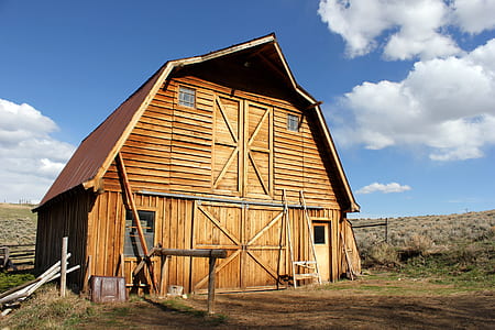 brown wooden barn house thumbnail
