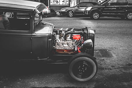 grayscale photo of vintage car thumbnail